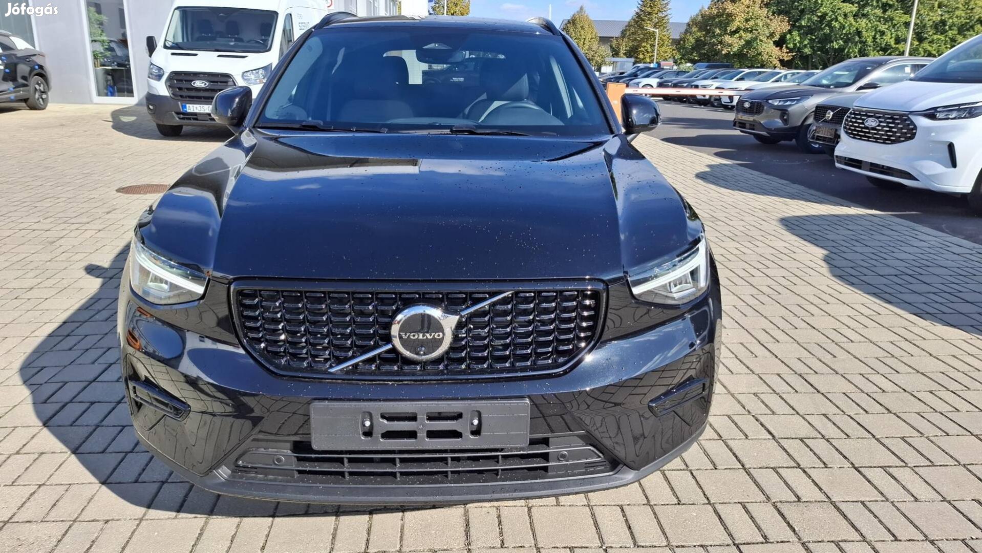 Volvo XC40 2.0 [B4] Mhev Plus Dark DCT Magánsze...